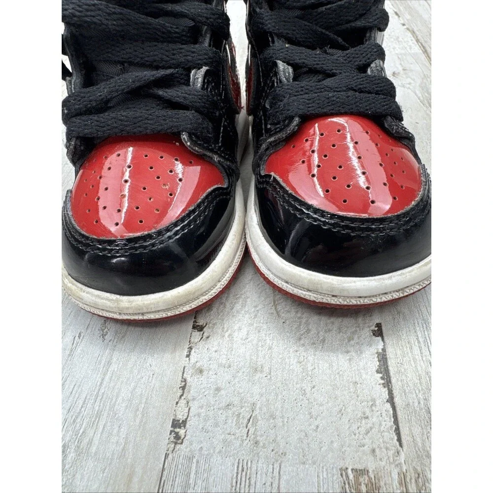 Jordan 1 Retro High OG Patent Bred Toddler TD size 4C Black Varsity Red